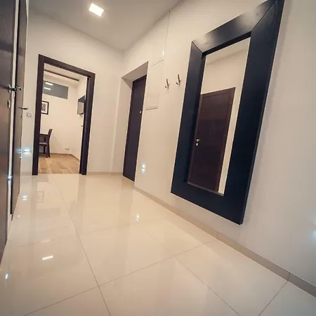 Apartment Emperor's *